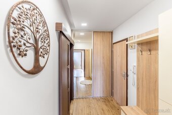 PREDAJ: Veľký 3Izbový byt v Skalici