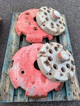Závažia na traktor Zetor