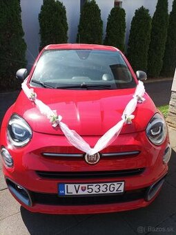 svadobná výzdoba na auto