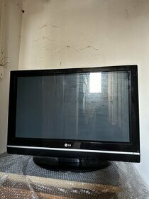 LG televizor - 1