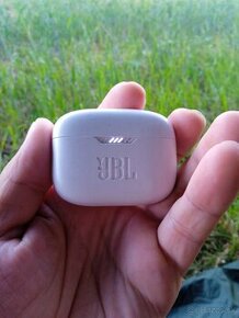 Bezdrôtové slúchadlá JBL