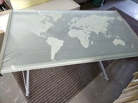 Sklenený písací stôl s gravírovanou mapou 110 x 60 cm