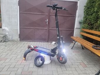 Predam na diely Kukurin m4 pro - 1