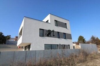 5-izbový rodinný dom v Rači