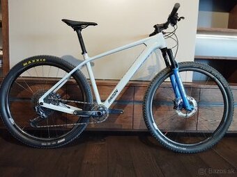 Bicykel Radon Jealou CF 10.0 Reynolds, karbónové kolesa