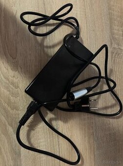 Nabíjačka ebike 42V 2A 3 pin
