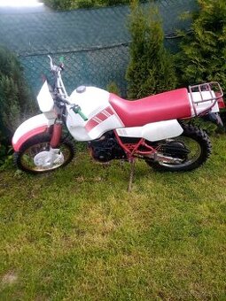 Yamaha XT 600