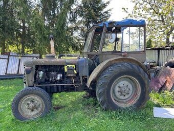 Traktor Zetor