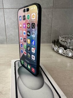 Predám iPhone 15