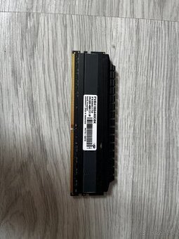 RAM DDR4 2x8gb 4400mhz