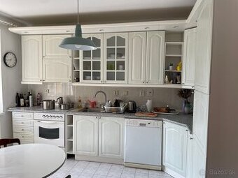 Kuchyňa komplet so spotrebičmi (rezervovaná)
