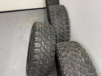 DIscoverer cooper s/t 285/70/R17