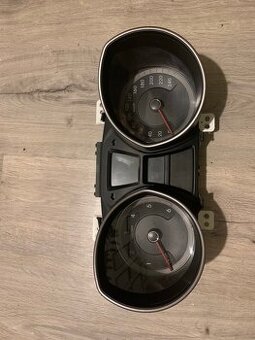 Tachometer budíky Hyundai i30 II