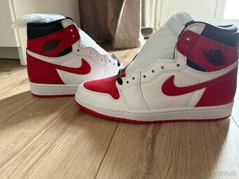 Nike Air Jordan 1 High Red and White