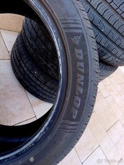 Celoročné pneumatiky Dunlop