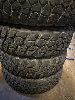 BF Goodrich Mud-Terrain 255/85 r16