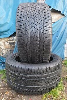 Ponúkam 2 zimné pneumatiky Pirelli Scorpion 315/40 R21