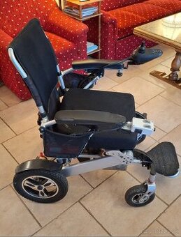 Elektrický invalidný vozík