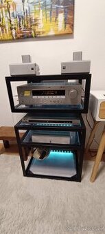 Hifi stolik - 1