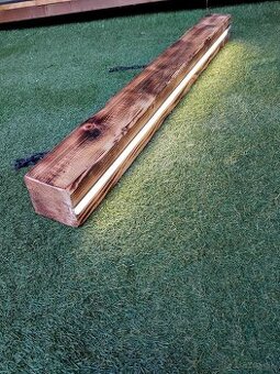 SVIETIDLO S HRANOLA / SVETLO DO ALTÁNKU