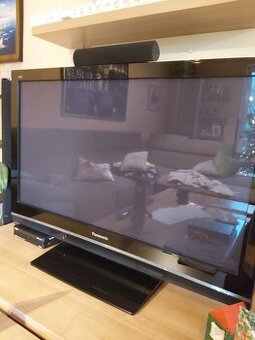 Televízor Panasonic Viera 108 uhlopriečka