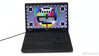 Acer Extensa 5635G a Acer Extensa 5635