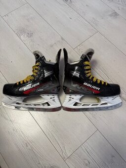 KORCULE BAUER VAPOR X3 VEĽKOSŤ 5 EE