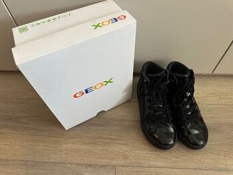 Geox sneakersy členkové topánky 33