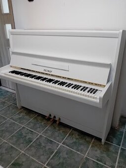 Ponúkam pianíno Petrof Opera