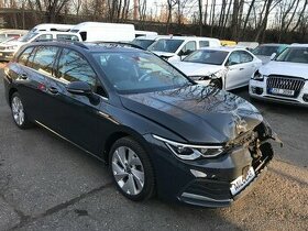 VW Golf kombi r.v.2021 1.5 TSi STYLE 110 kW ČR DPH