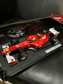 Ferrari - F.Massa - F1 - HotWheels - 1:18