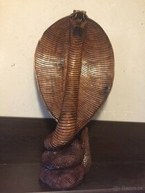 Drevená dekorácia - kobra