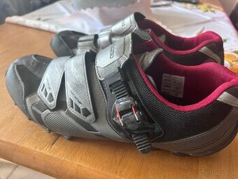 Cyklisticke topanky SPD Shimano M088