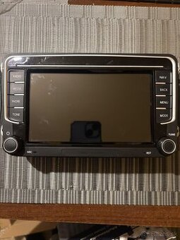 2DIN Autorádio T72-VW0702 Android s GPS - 1