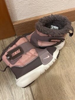 Nike topánky na zimu (snehule)