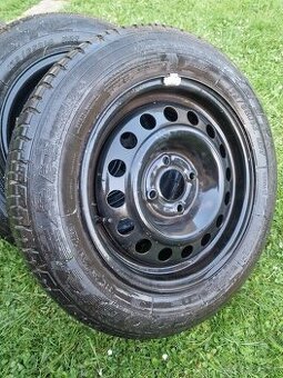 Plechové disky s pneumatikami 175/65 R14