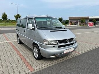 Volkswagen Caravelle 2.5 TDi 9 míst digi klima TZ