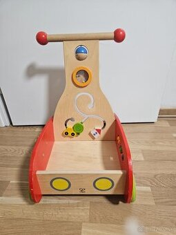 Choditko, vozik na tlacenie pre deti Hape