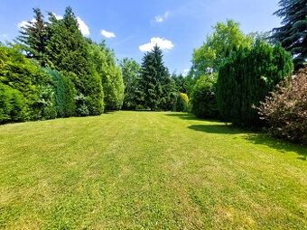 EXKLUZÍVNE Stavebná parcela s výnimočnou polohou, Žili