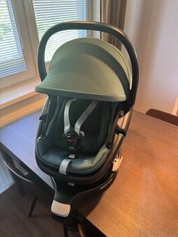 SET Autosedačka Maxi-cosi coral360 Essential Green +zakladňa