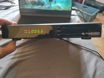 Predám AB Cryptobox 600 HD s usb wifi adaptérom