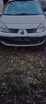 Predám na náhradné diely Renault Scénic