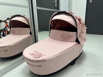 Cybex priam 4.0 hlboká vanicka  simply flowers