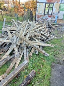 Darujem drevo na kúrenie