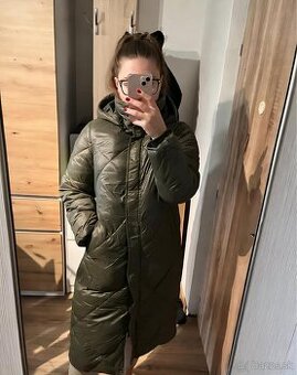 Zelená dlhá bunda