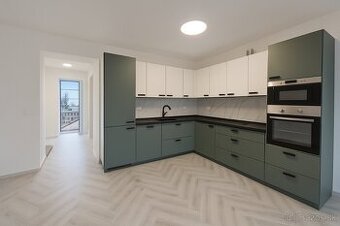 Bývaj tieto Vianoce v úplne novom mezonete. Prvý nájomca