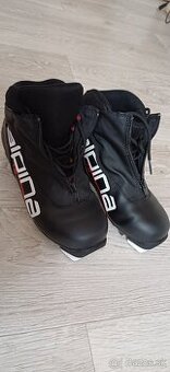 Obuv na bežky Alpina T8 v.36