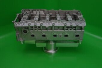 Kúpim Hlavu valcov na Land Rover Discovery 2 td5 10p