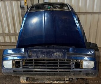 Škoda Octavia 2 pred-facelift, predok, nárazník, kapota