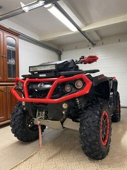 Can-Am Outlander 1000 xtp max